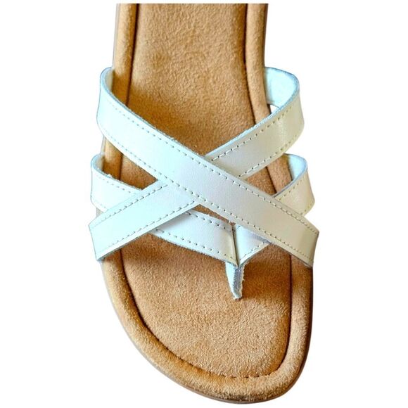 MINNEโTONKA Women's Wide Width White Sunny Leather Flip Flop Thong/Sandals 9W - Picture 6 of 16